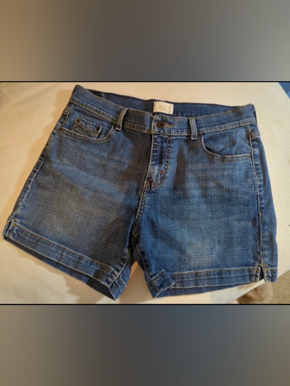 Levi's 515 Short Medium Wash Denim Jean Shorts Size 6